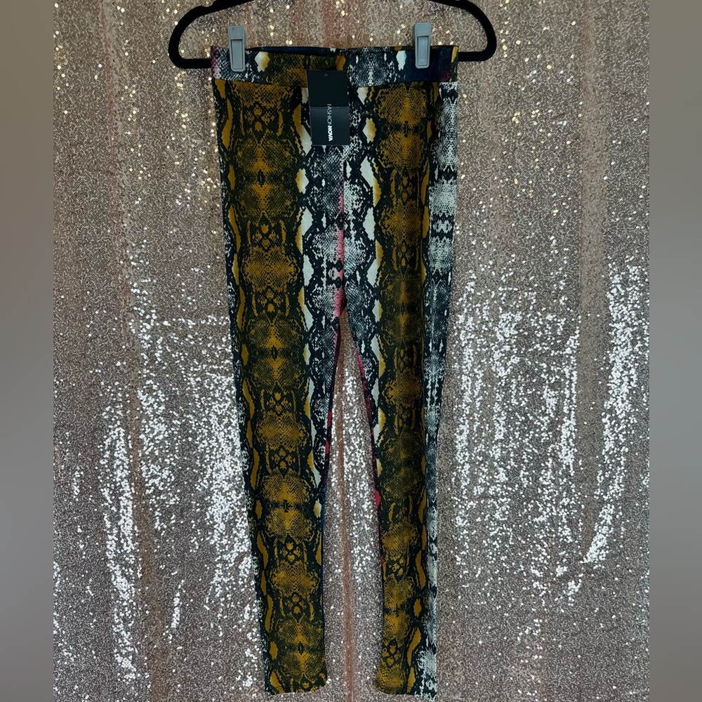 Fashion Nova Snake Print Multi Colored Leggings, Medium